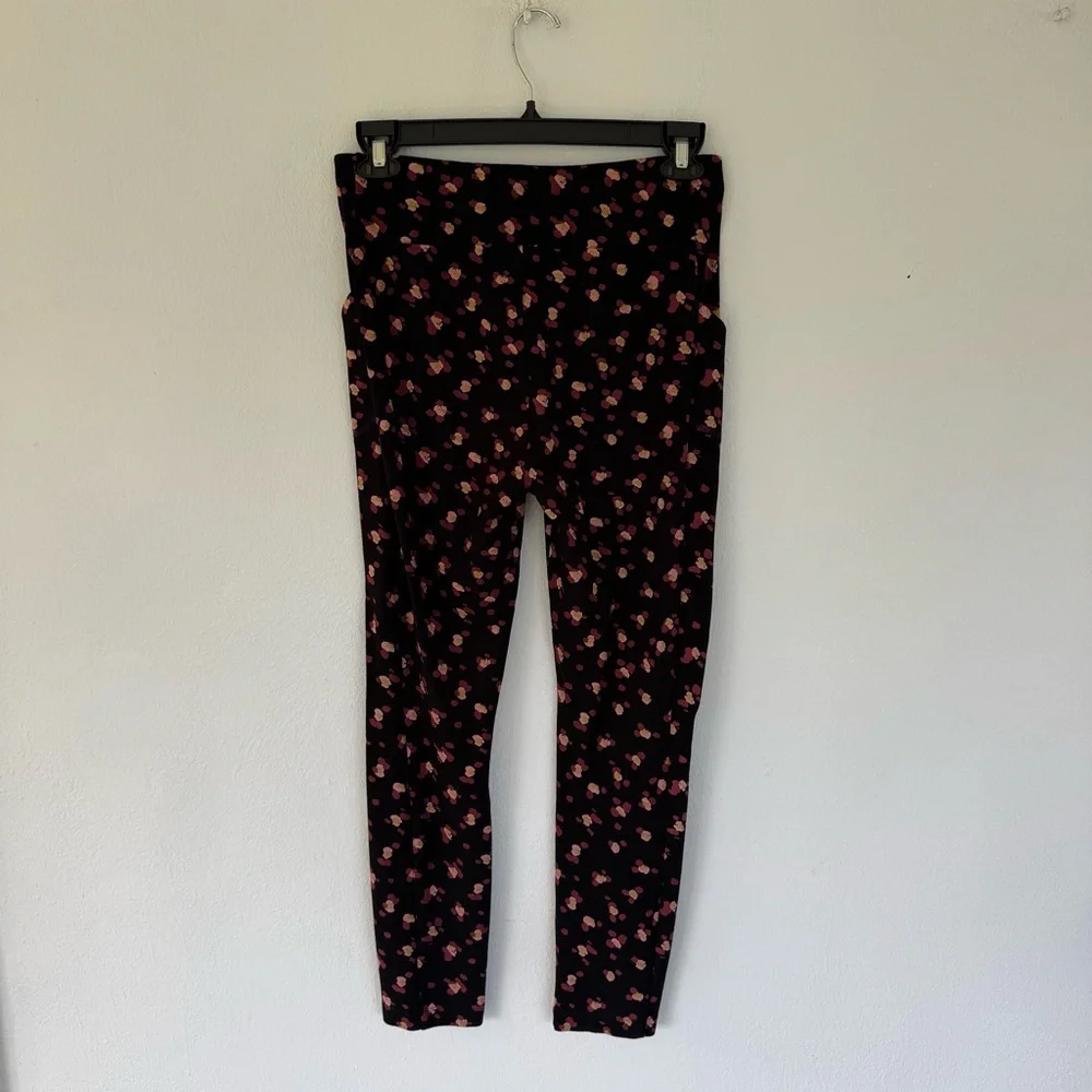 CAbi black pink high rise abstract floral stretch pocket leggings size medium